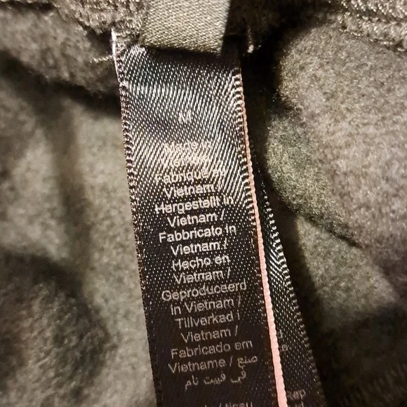 MEDIUM. SKIMS COTTON FLEECE CLASSIC STRAIGHT LEG PANT - Picture 13 of 15